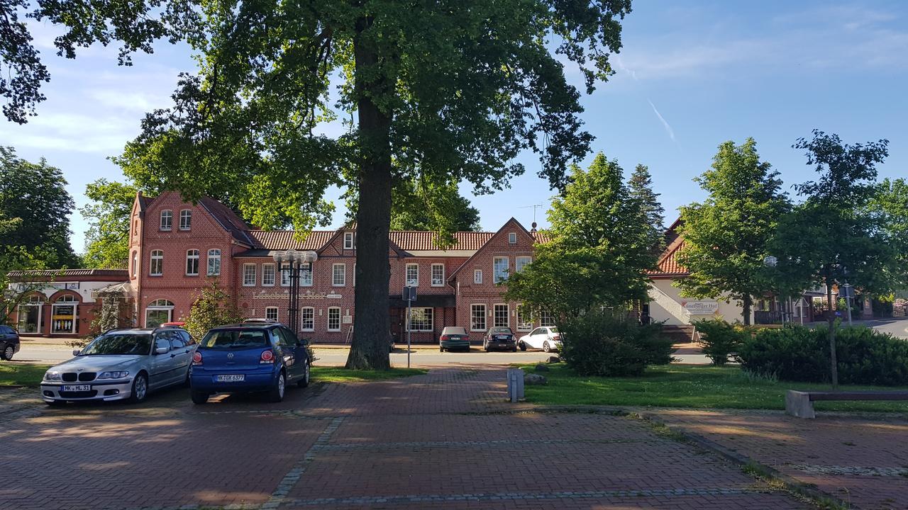 Aprotos Lueneburger Hof Munster im Heidekreis Exterior foto